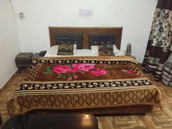 Mini Moti Mahal by MTMC Rooms - Photo2