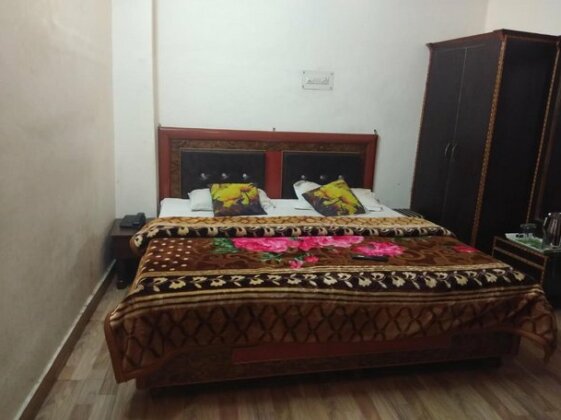 Mini Moti Mahal by MTMC Rooms - Photo5