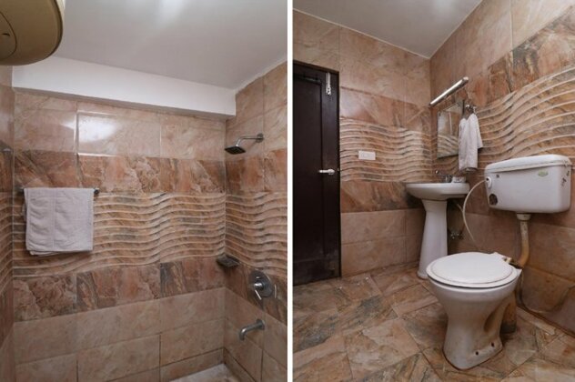 OYO 29660 Hotel Vardhman Classic - Photo5