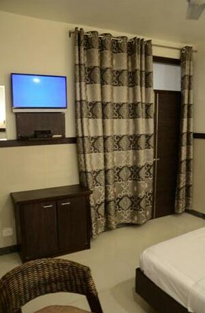 Satyam Hotel - Photo4
