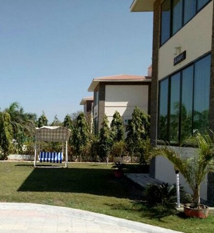 7 Seasons Resort & Spa - Photo3