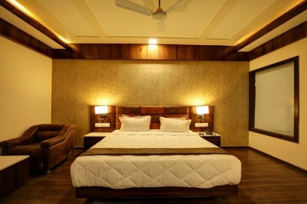 Hotel Keshwara's Residency - Photo5