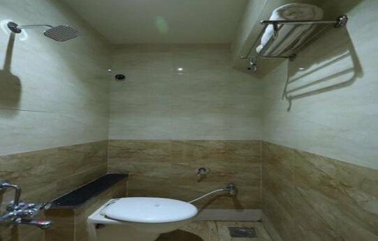 Hotel Loyal Residency - Photo3