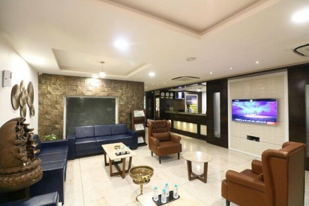 Hotel Royal Stay Jamnagar - Photo5