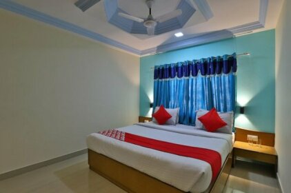 OYO 27897 Hotel The Grand Bansi