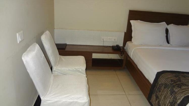 Hotel Sheela Shree Plaza - Photo5