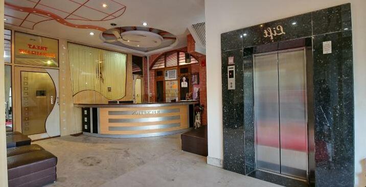 Hotel Yatrik Jhansi - Photo3