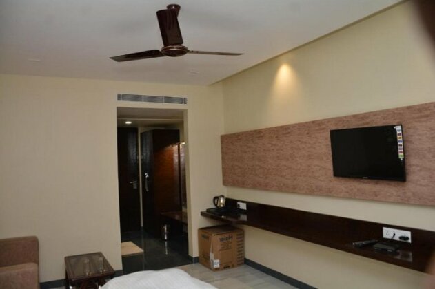 Hotel Gard Surya - Photo2