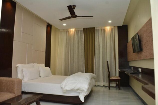 Hotel Gard Surya - Photo4
