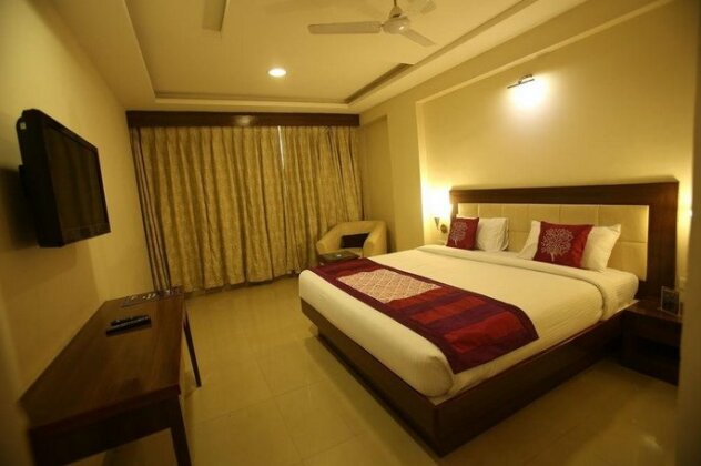 OYO Premium Pal Road - Photo4
