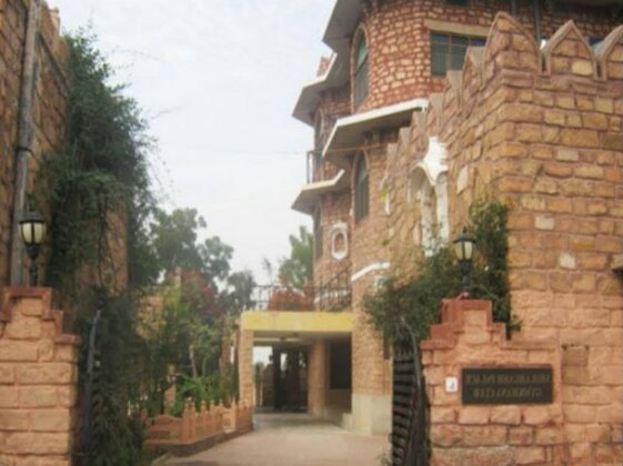 Shikargarh Palace Resort - Photo2
