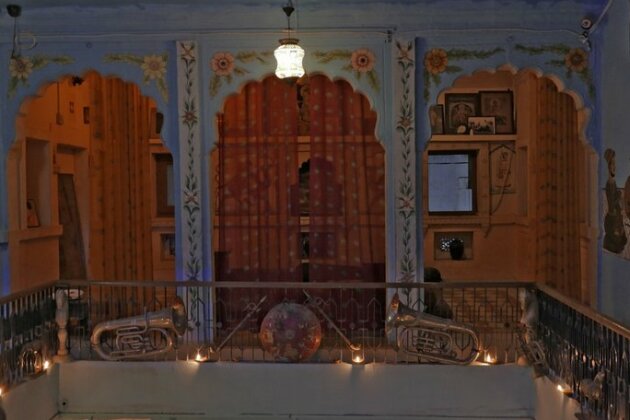 Yogis Guest House - Photo3