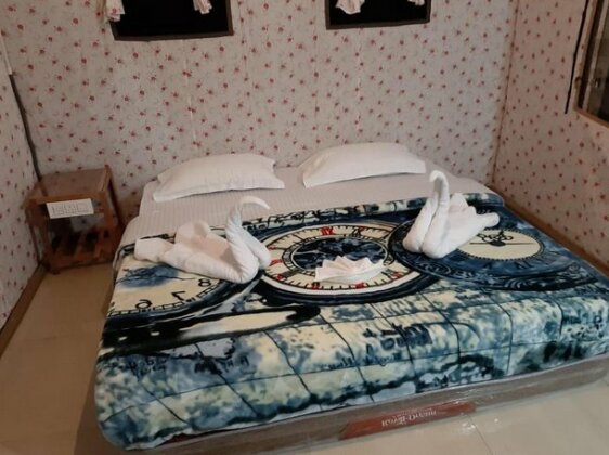 Cloud 9 Camping Resort - Photo4