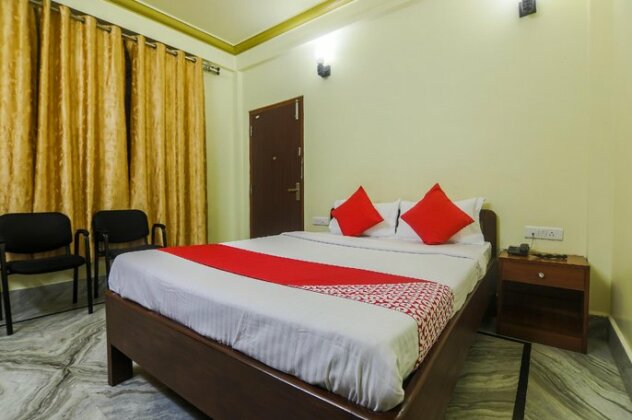 OYO 37280 Ghm Guest House - Photo2