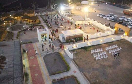 Hotel Krishna Junagadh - Photo2