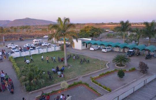 Hotel Krishna Junagadh - Photo3