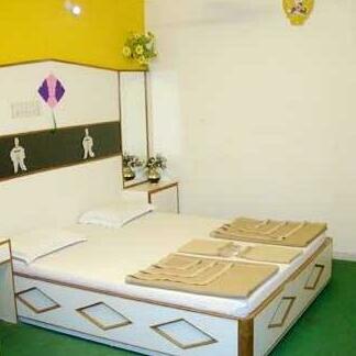 Hotel Shree Paramount