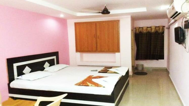 Hotel Upendra Residency - Photo3