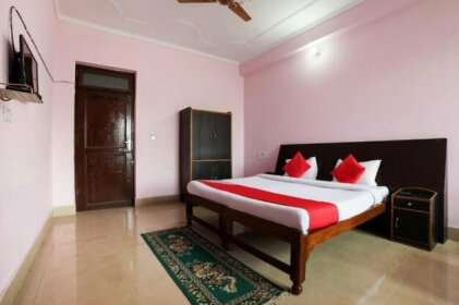 OYO 68617 Hotel Pratap Residency Deluxe