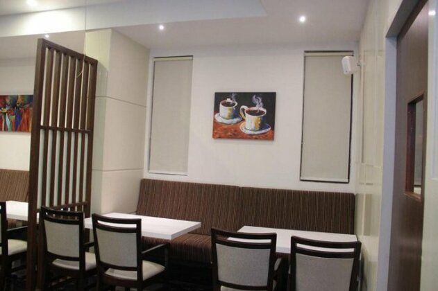 City Inn - Photo2