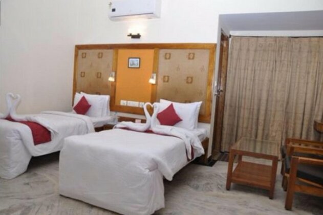 Hotel GK Residency - Photo4