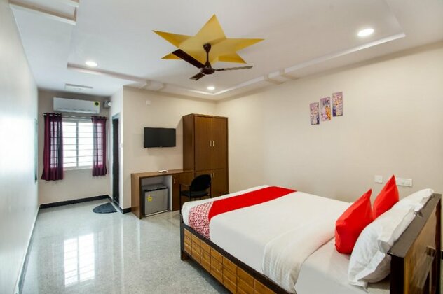 OYO 65421 Nakshatra Suites And Function Hall - Photo5