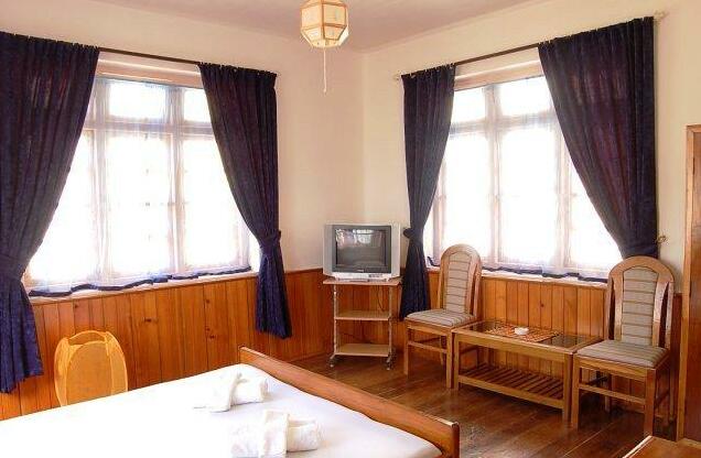 Hotel Tres - Photo3