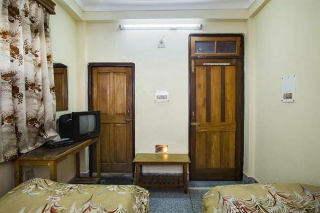 J P Lodge - Photo4