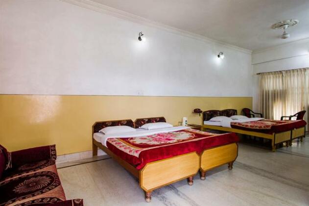 Karni Palace Hotel - Photo2