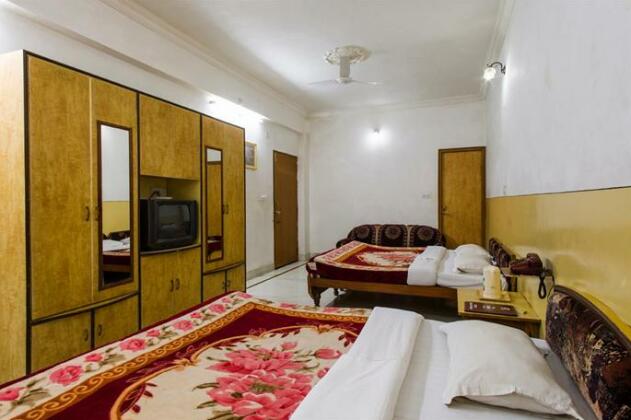 Karni Palace Hotel - Photo4