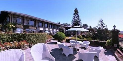 The Elgin Silver Oaks - Photo2