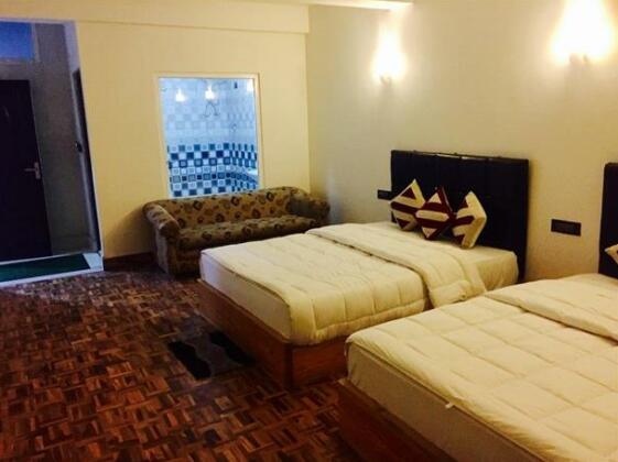 The Hidden Gem Residency - Photo5