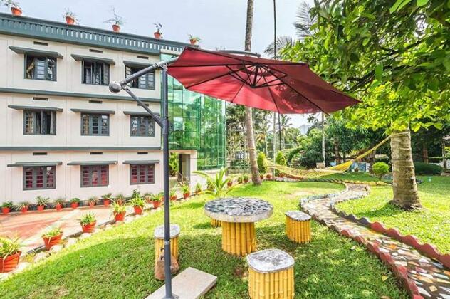 Misty Hills Hotel & Resorts - Photo2