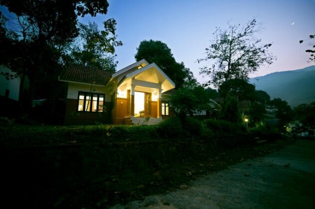 Vythiri Holiday Resort - Photo5