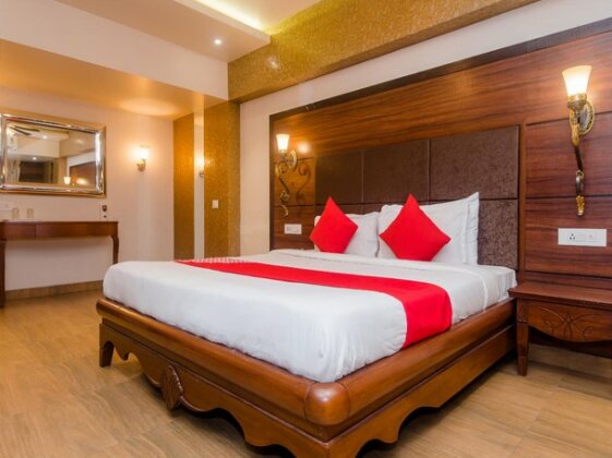 OYO 14699 Hotel Nakshatra Regency - Photo2