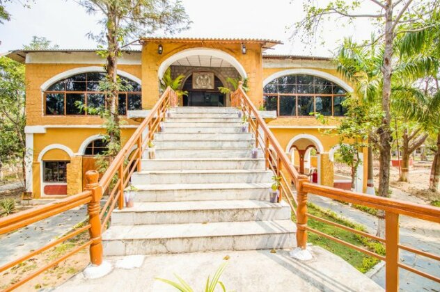 Jungle King Resort - Photo3