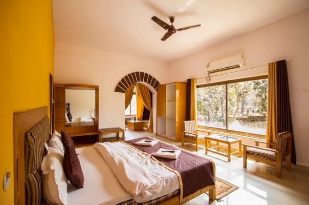 Jungle King Resort - Photo4