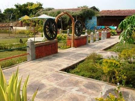 Taal Tiger Retreat - Photo4