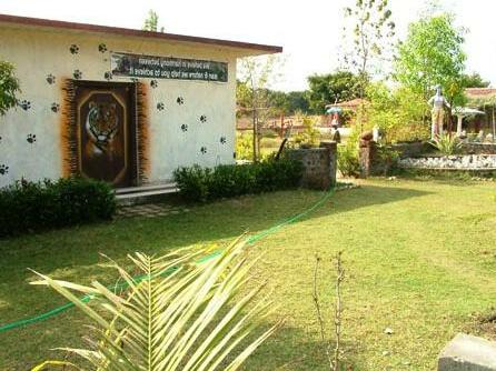 Taal Tiger Retreat - Photo5