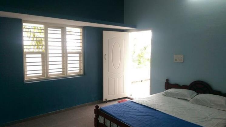 Sun n Tan Beach Home - Photo3