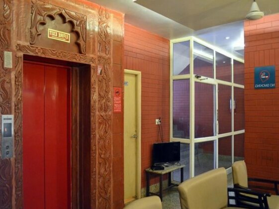 Hotel Malik Residency - Photo3