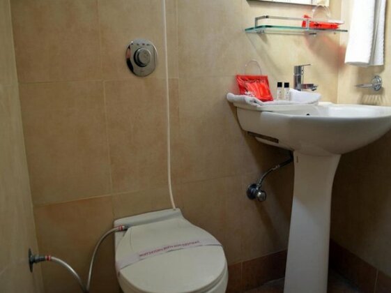 Hotel Malik Residency - Photo4