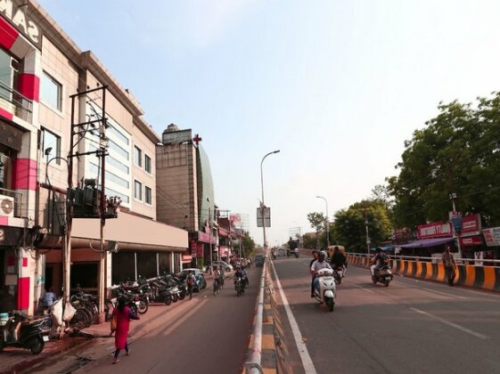 OYO 2353 Hotel Deep