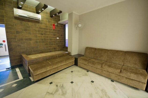 Status Business Hotel - Photo2