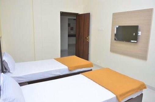 Hotel Maadhini - Photo2