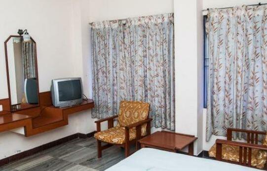 Hotel Shivas Residency - Photo3