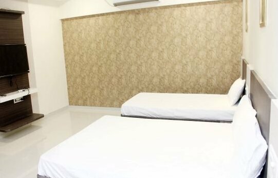 Hotel Royal Palace Karad - Photo3