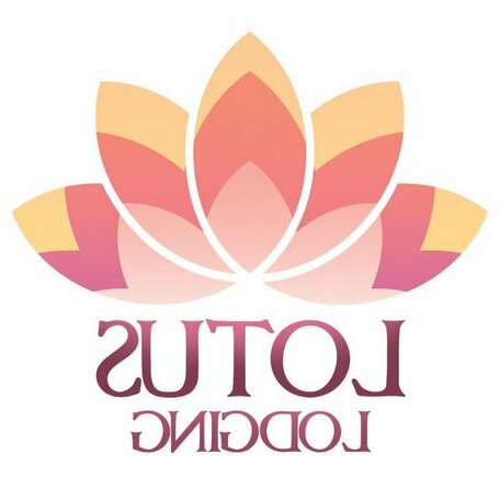 Lotus Lodging - Photo2