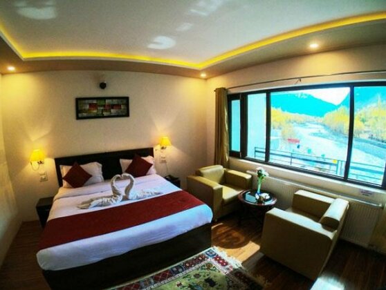Hotel Chhutuk Heights - Photo2