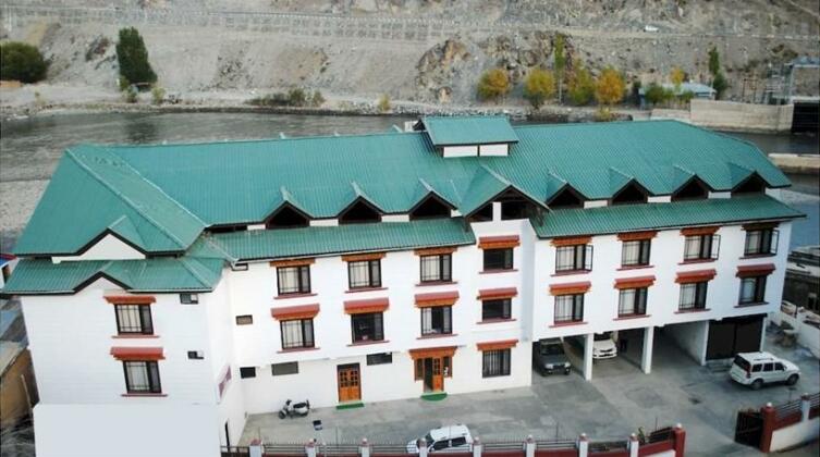 Hotel Zojila Residency - Photo2